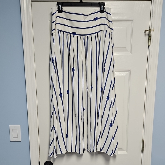 ANTONIO MELANI A-Line Flowy Maxi Skirt: White W/Blue Rope/knots: Size- 14 - Picture 3 of 16